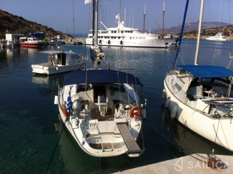 Sun Odyssey 52.2 - Yacht Charter Sailica