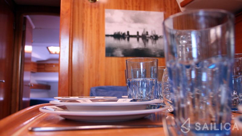Bavaria 46 Cruiser - Yacht Charter Sailica