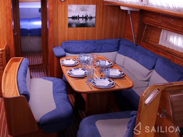 Bavaria 46 Cruiser - Yacht Charter Sailica
