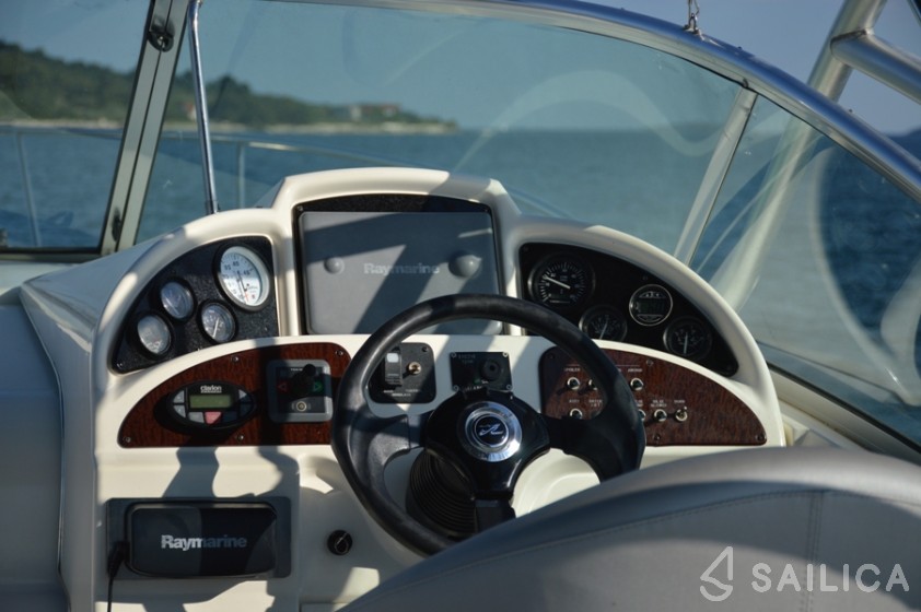 Sea Ray 275 Amberjack - Yacht Charter Sailica