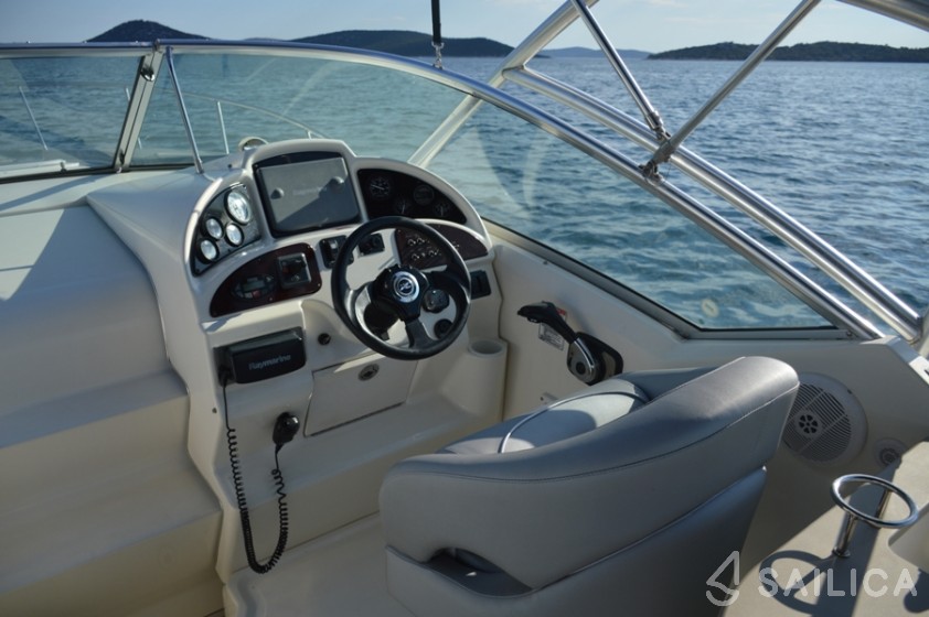 Sea Ray 275 Amberjack - Yacht Charter Sailica