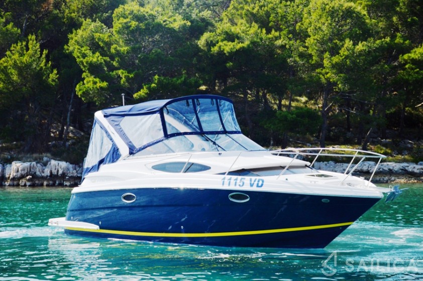 Regal Commodore 2860 - Yacht Charter Sailica