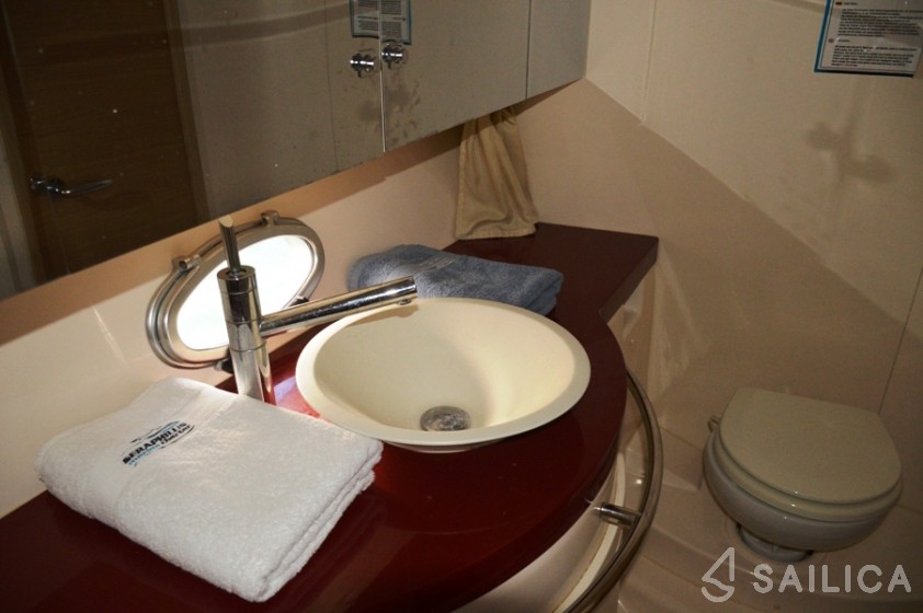 Sessa C35 - Yacht Charter Sailica