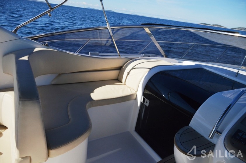 Sessa C35 - Yacht Charter Sailica
