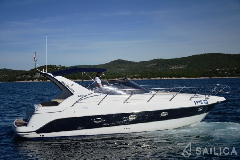 Sessa C35 - Yacht Charter Sailica
