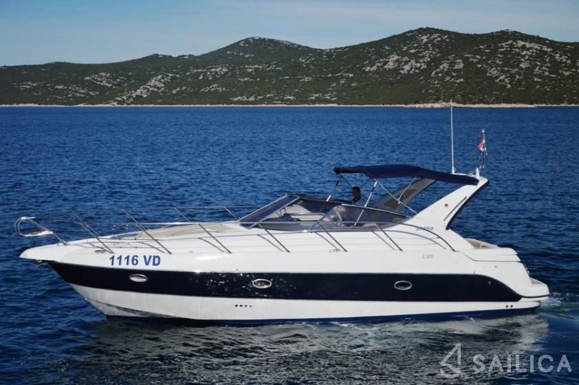 Sessa C35 - Yacht Charter Sailica