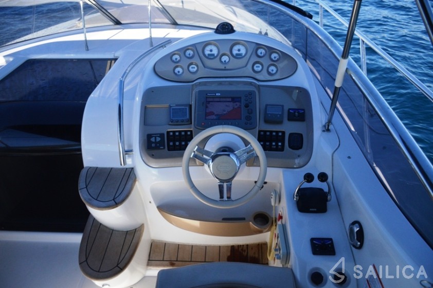 Sessa C35 - Yacht Charter Sailica