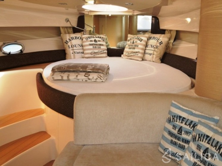 Sessa C35 - Yacht Charter Sailica