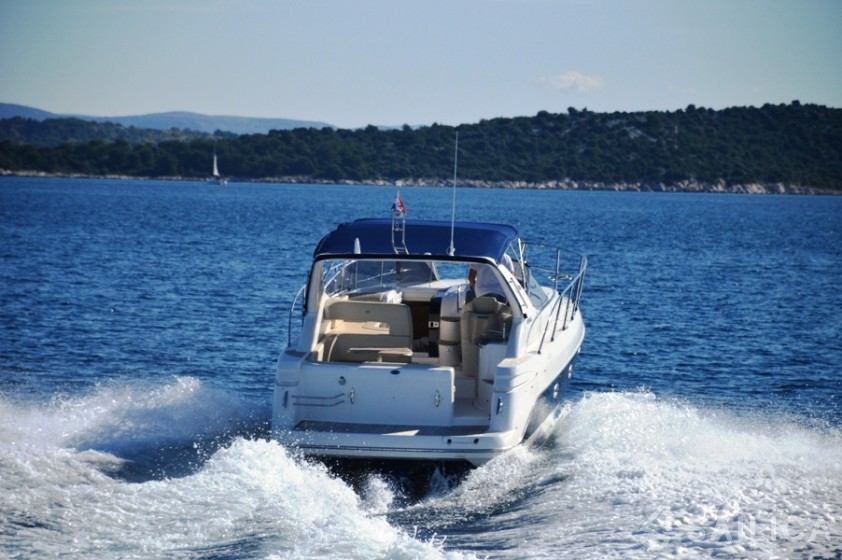Sessa C35 - Yacht Charter Sailica