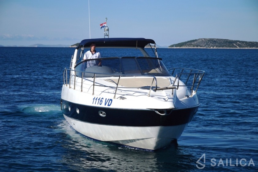 Sessa C35 - Yacht Charter Sailica