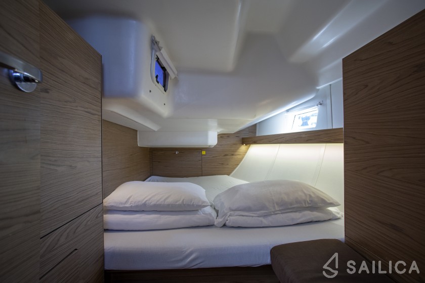 Elan Impression 45.1 - Yacht Charter Sailica