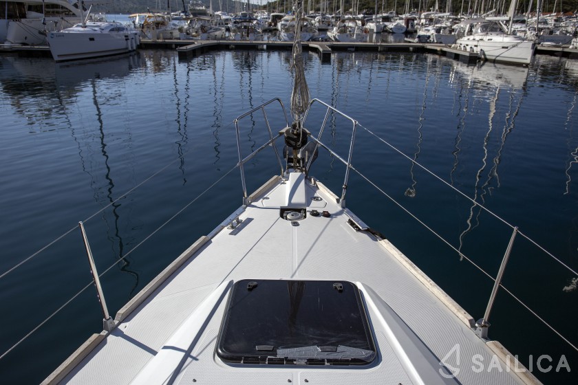 Elan Impression 45.1 - Yacht Charter Sailica