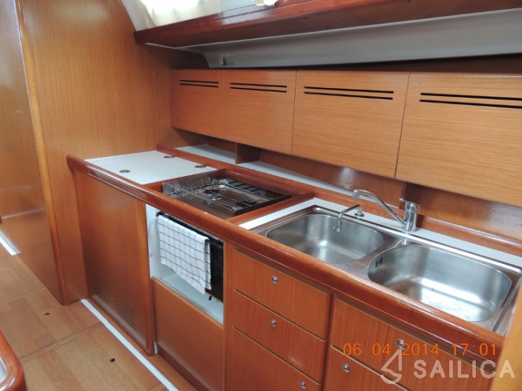 Cyclades 50.5 - Yacht Charter Sailica