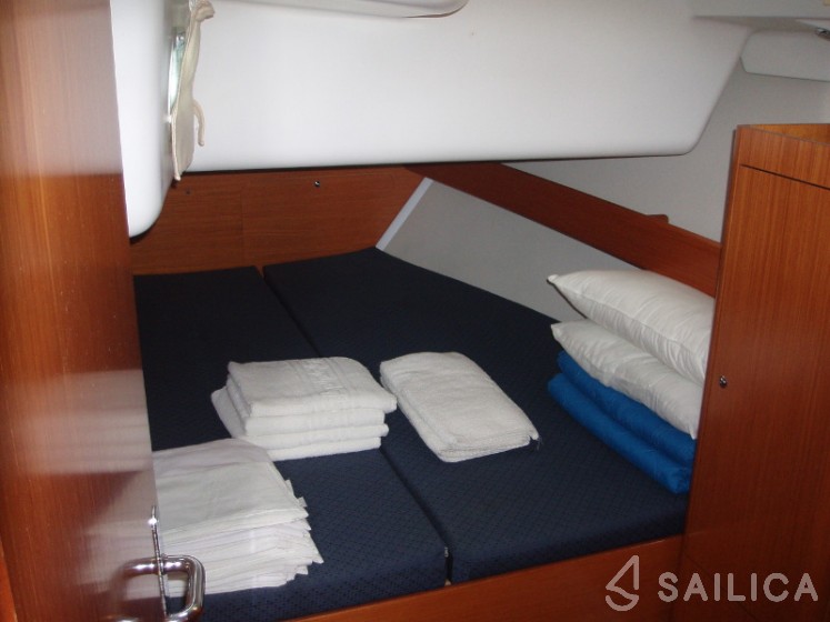 Cyclades 50.5 - Yacht Charter Sailica