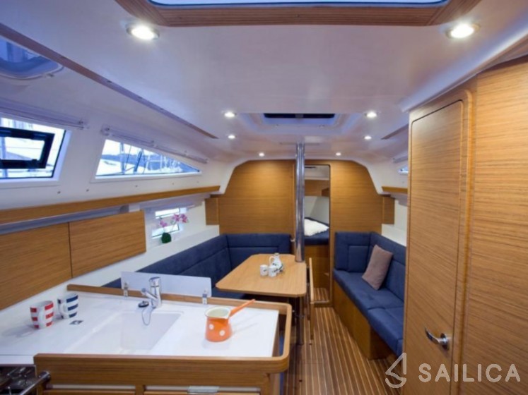 Elan 35 Impression - Yacht Charter Sailica