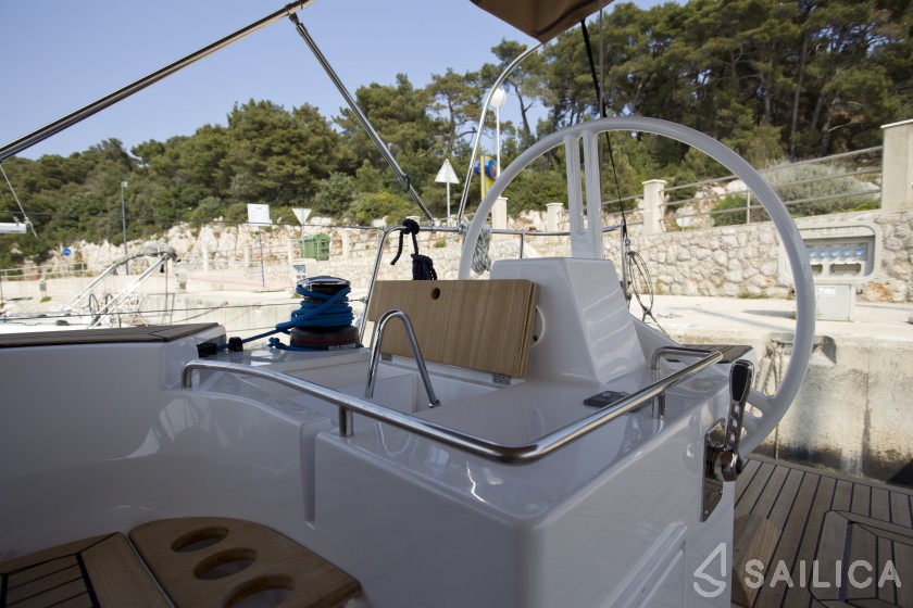 Elan 50 Impression - Yacht Charter Sailica