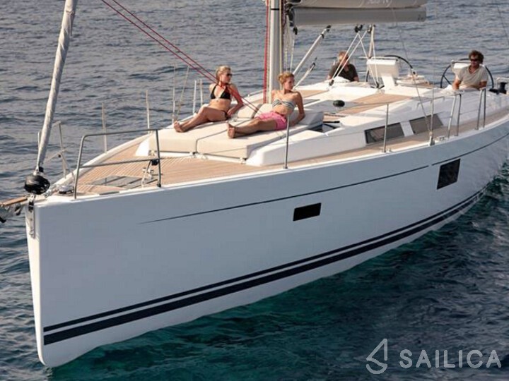 Hanse 455 - Yacht Charter Sailica