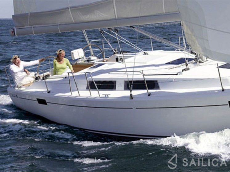 Hanse 385 - Yacht Charter Sailica