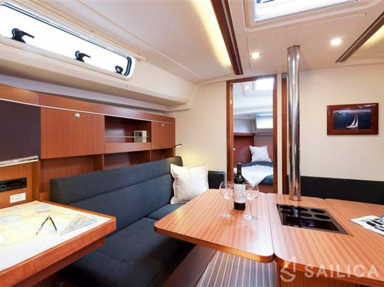 Hanse 385 - Yacht Charter Sailica