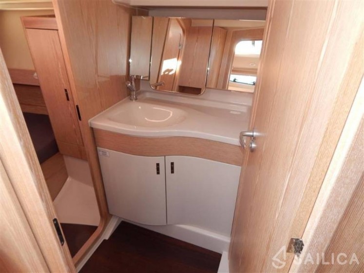 Dehler 38 - Yacht Charter Sailica