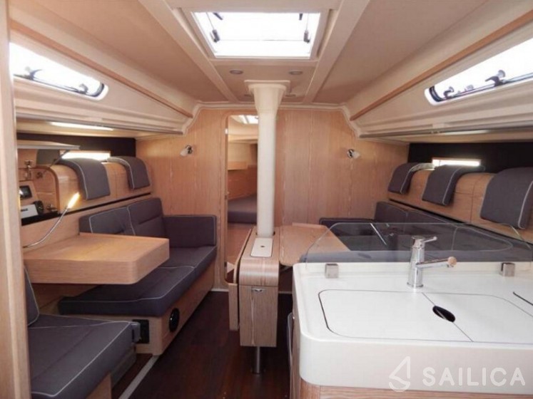 Dehler 38 - Yacht Charter Sailica