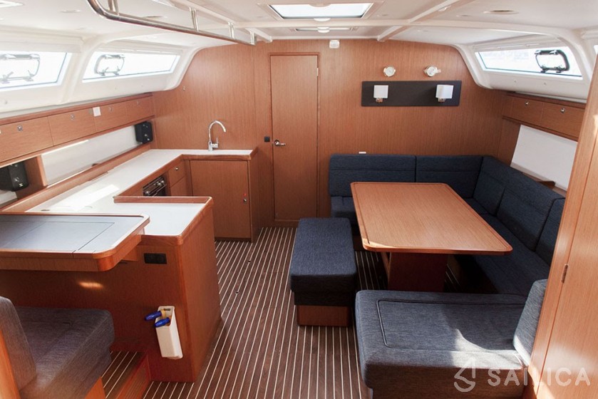 Bavaria 51 Cruiser - Yacht Charter Sailica