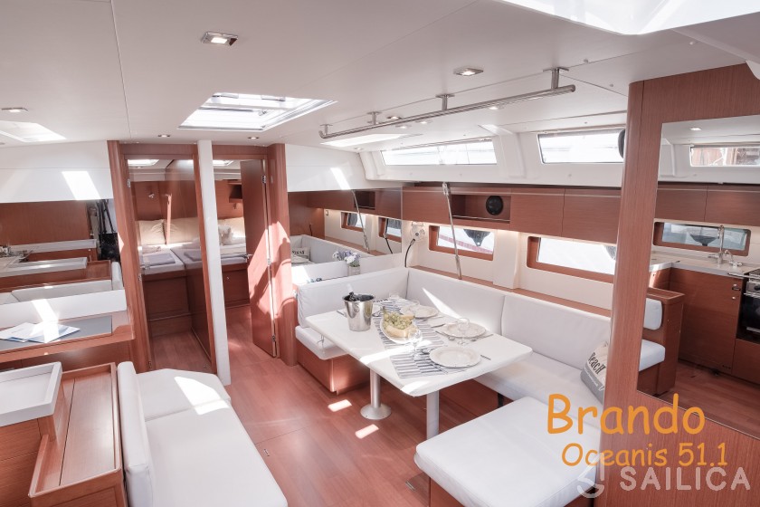 Oceanis 51 - Yacht Charter Sailica