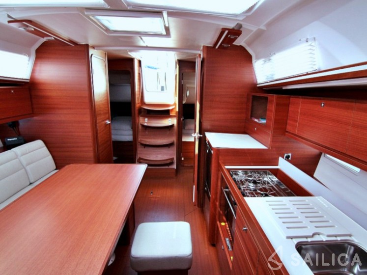 Dufour 382 GL - Yacht Charter Sailica