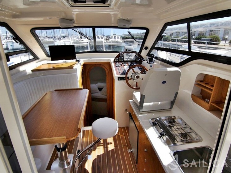 Vektor 950 - Yacht Charter Sailica