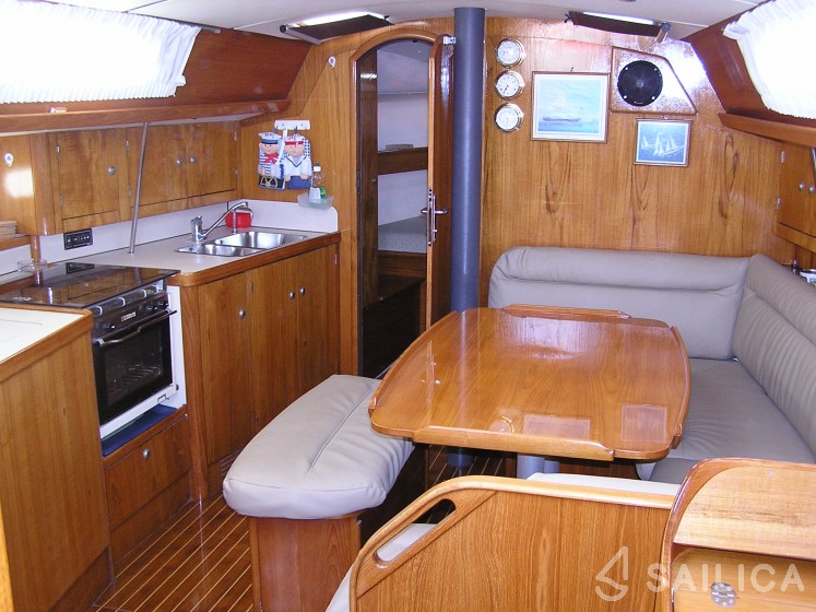Sun Odyssey 37.1 - Yacht Charter Sailica