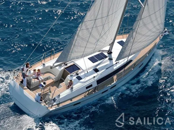 Bavaria 46 Cruiser - Yacht Charter Sailica