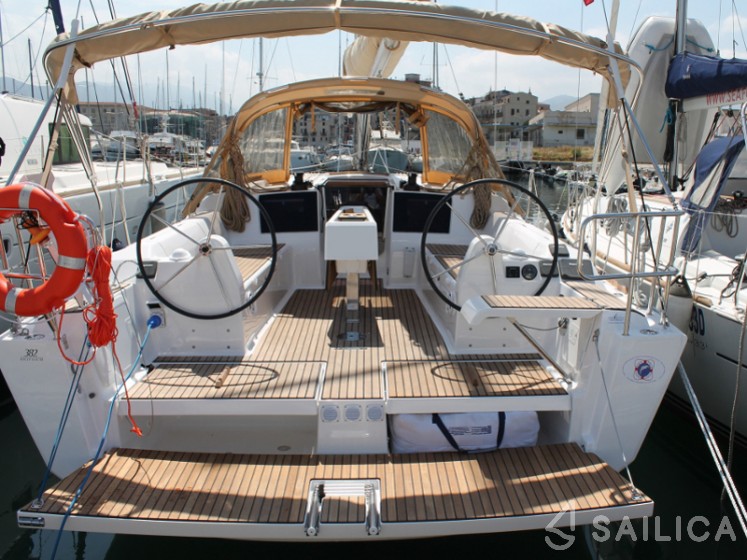 Dufour 382 Grand Large - Yacht Charter Sailica