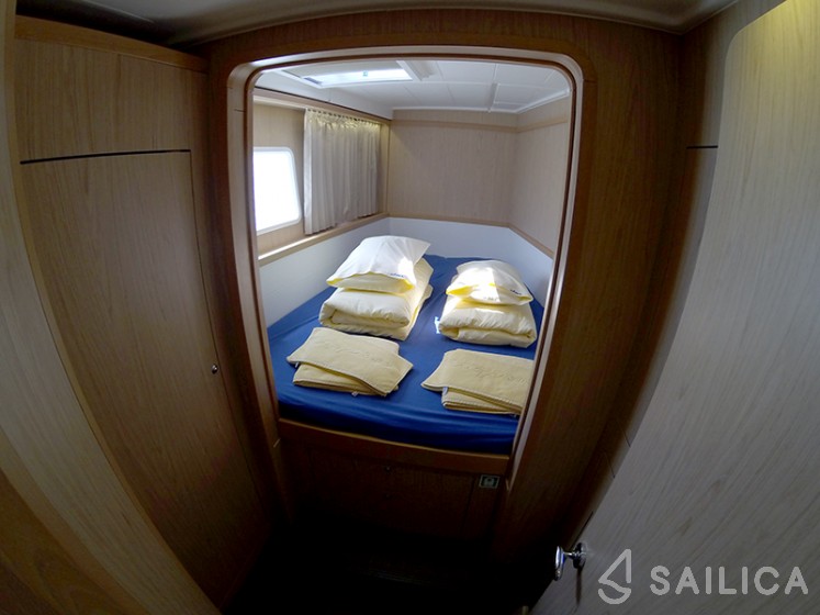 Lagoon 39 - Yacht Charter Sailica