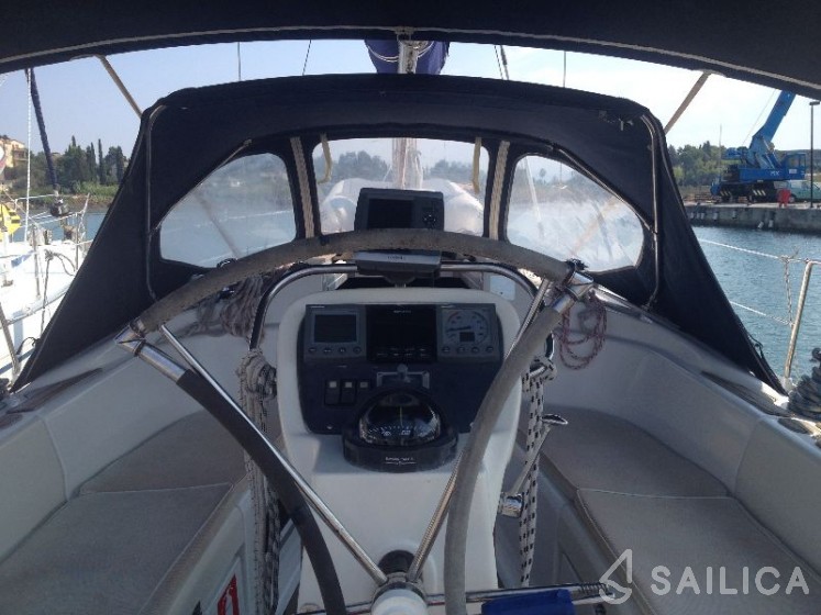 Bavaria 36 - Yacht Charter Sailica