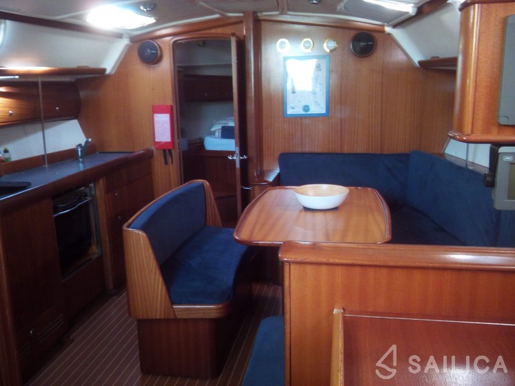 Bavaria 41 - Yacht Charter Sailica