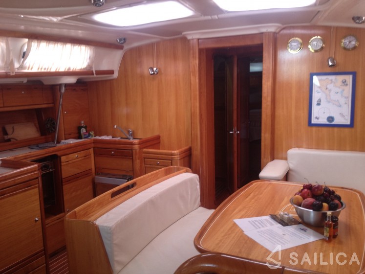 Bavaria 46 Cruiser - Yacht Charter Sailica