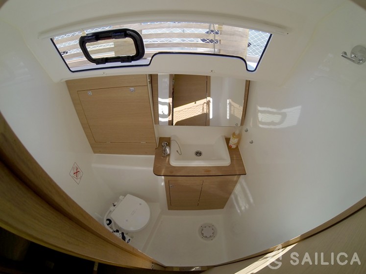 Dufour 382 GL - Yacht Charter Sailica