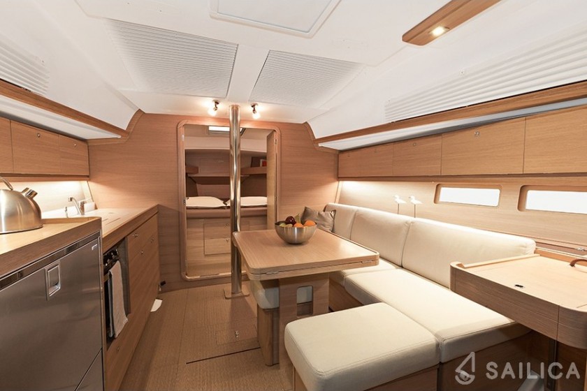 Dufour 382 GL - Yacht Charter Sailica