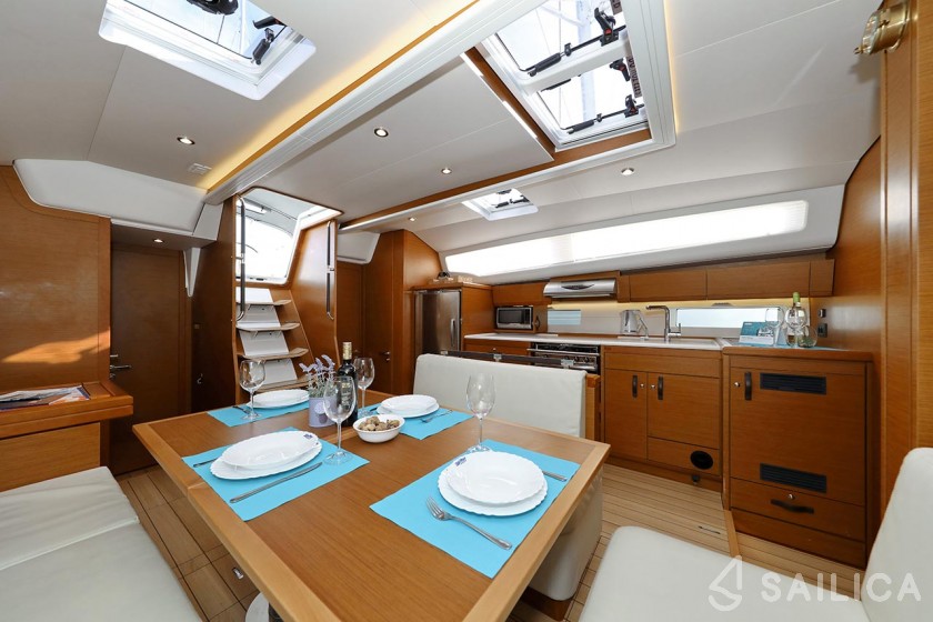 Jeanneau 54 - Yacht Charter Sailica