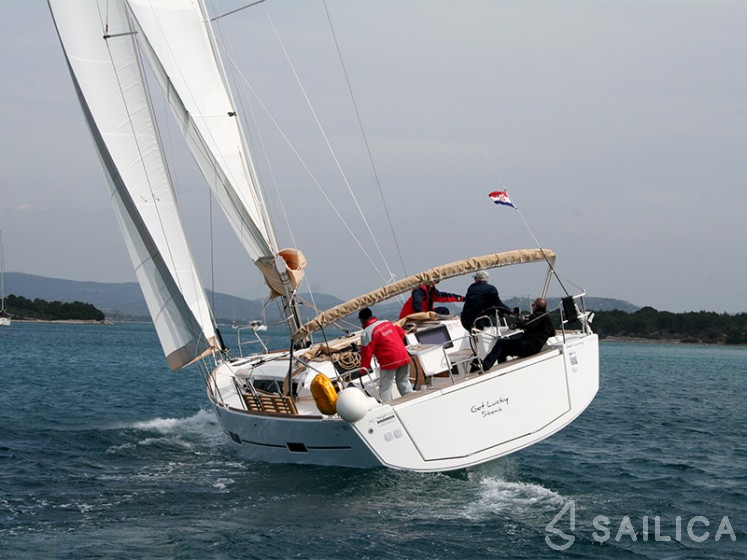 Dufour 460 GL - Yacht Charter Sailica
