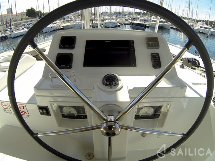 Lagoon 450 - Yacht Charter Sailica