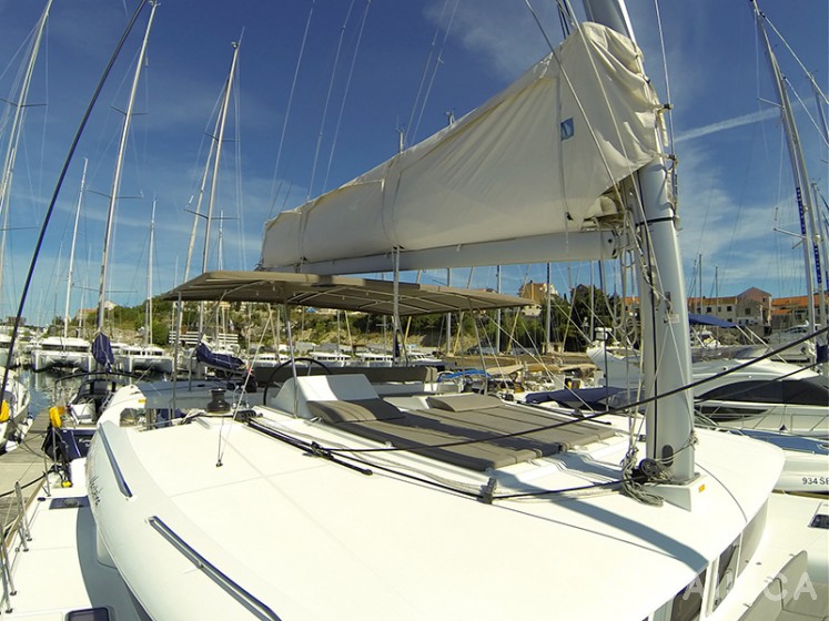 Lagoon 450 - Yacht Charter Sailica