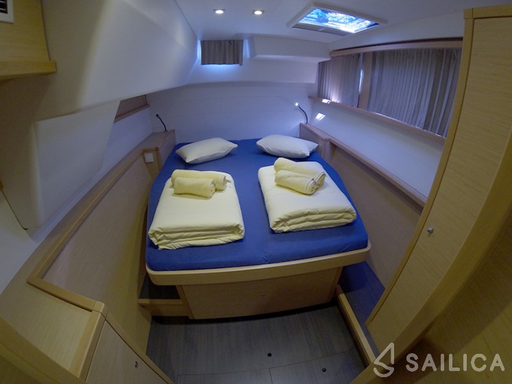 Lagoon 450 - Yacht Charter Sailica