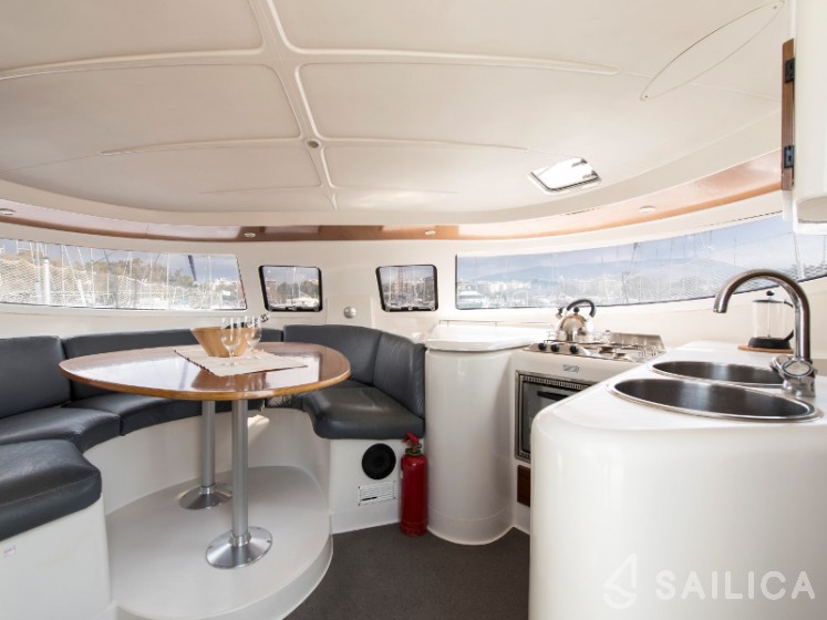 Athena 38 - Yacht Charter Sailica