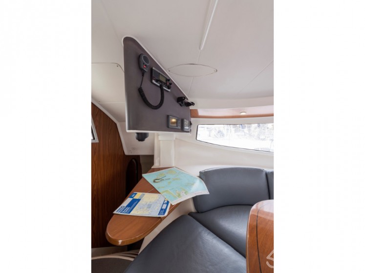 Athena 38 - Yacht Charter Sailica