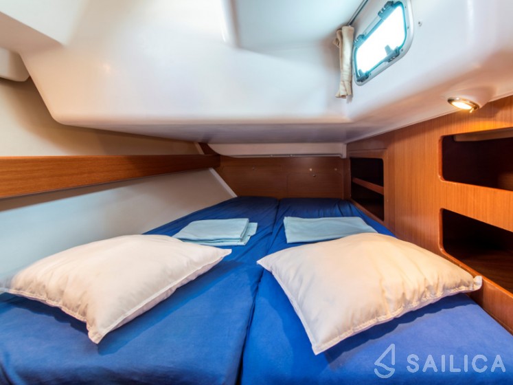 Cyclades 50.5 - Yacht Charter Sailica