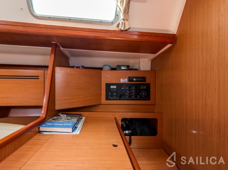 Cyclades 50.5 - Yacht Charter Sailica