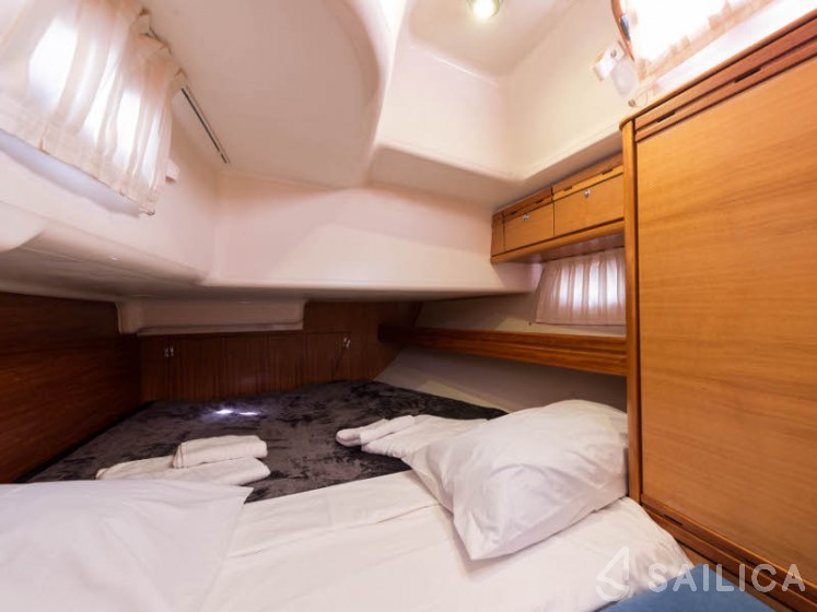 Bavaria 46 Cruiser - Yacht Charter Sailica