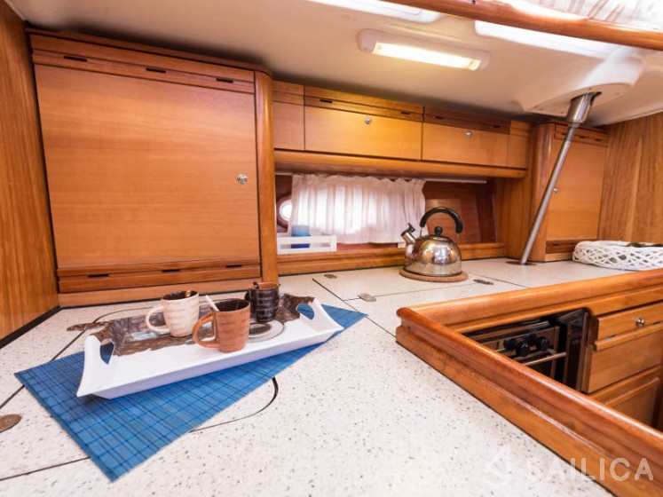 Bavaria 46 Cruiser - Yacht Charter Sailica