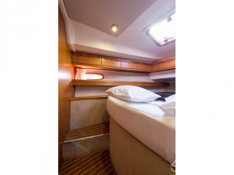 Bavaria 46 Cruiser - Yacht Charter Sailica